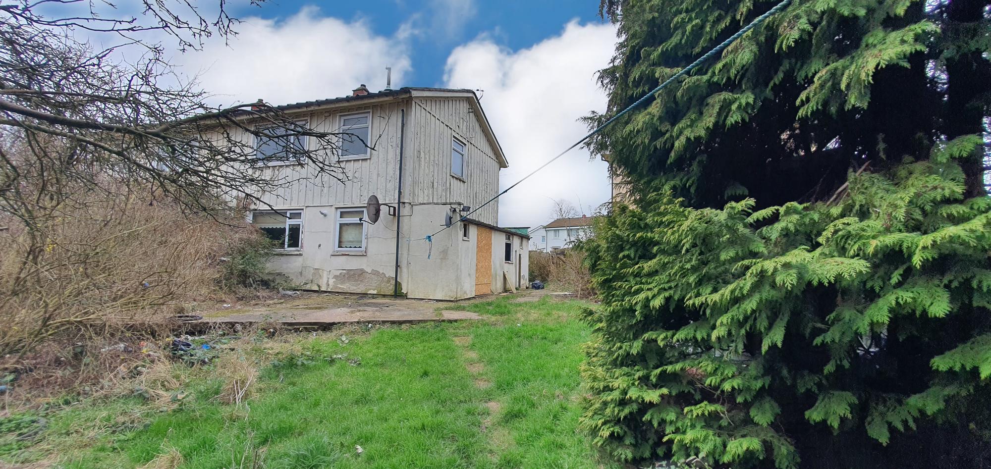 30 Graylands Road, Nottingham, NG8 4FJ